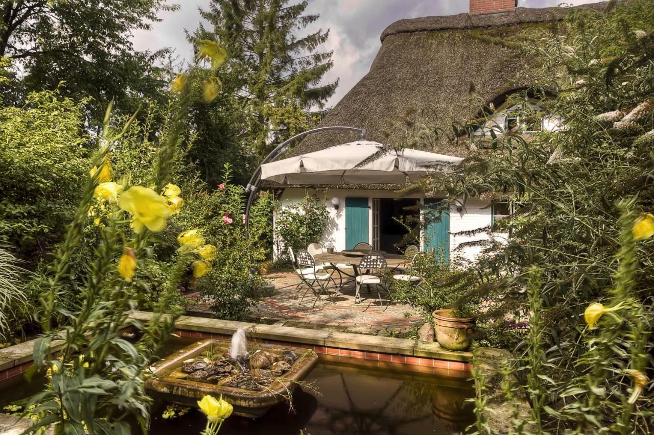 Ferienhof Tom Diek Jork Exterior foto